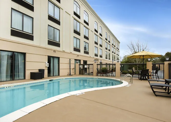 Beach hotel: Holiday Inn Savannah South - I-95 Gateway By Ihg